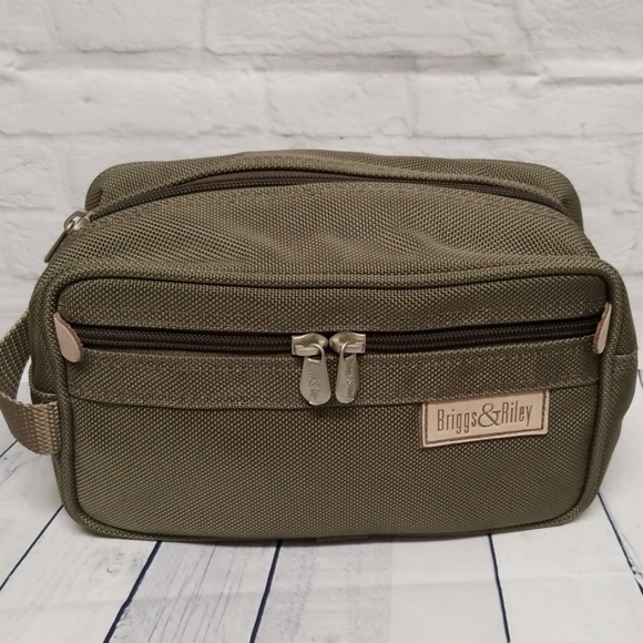 briggs and riley accessories